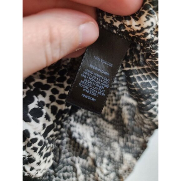 Express Womens S Black Snake Print Short Puff Sleeve Round Neck Tie Front Blouse - Picture 7 of 7